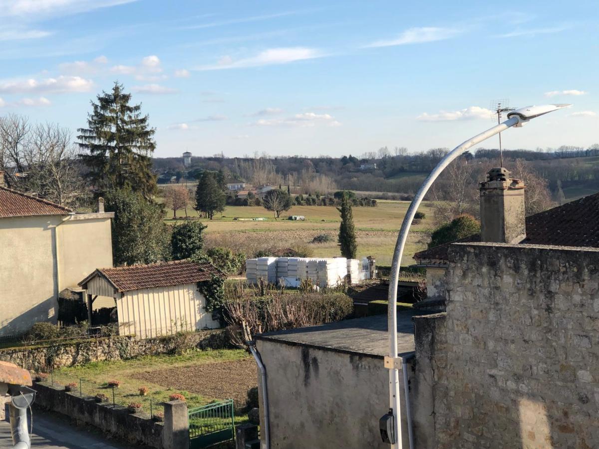 Appartement Cosy Et Lumineux Caussens Bagian luar foto