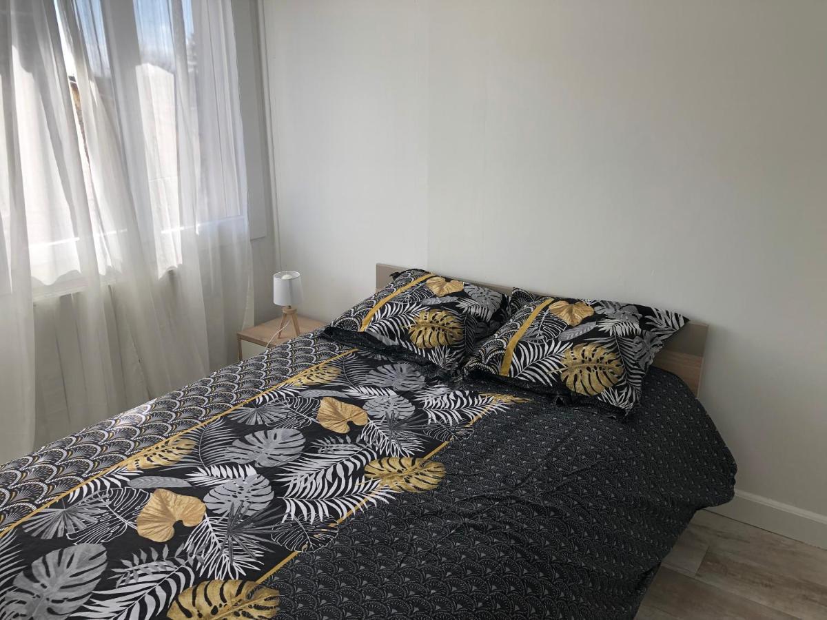 Appartement Cosy Et Lumineux Caussens Bagian luar foto